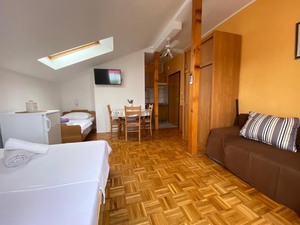 Apartments Maricic 斯维蒂佩塔 外观 照片