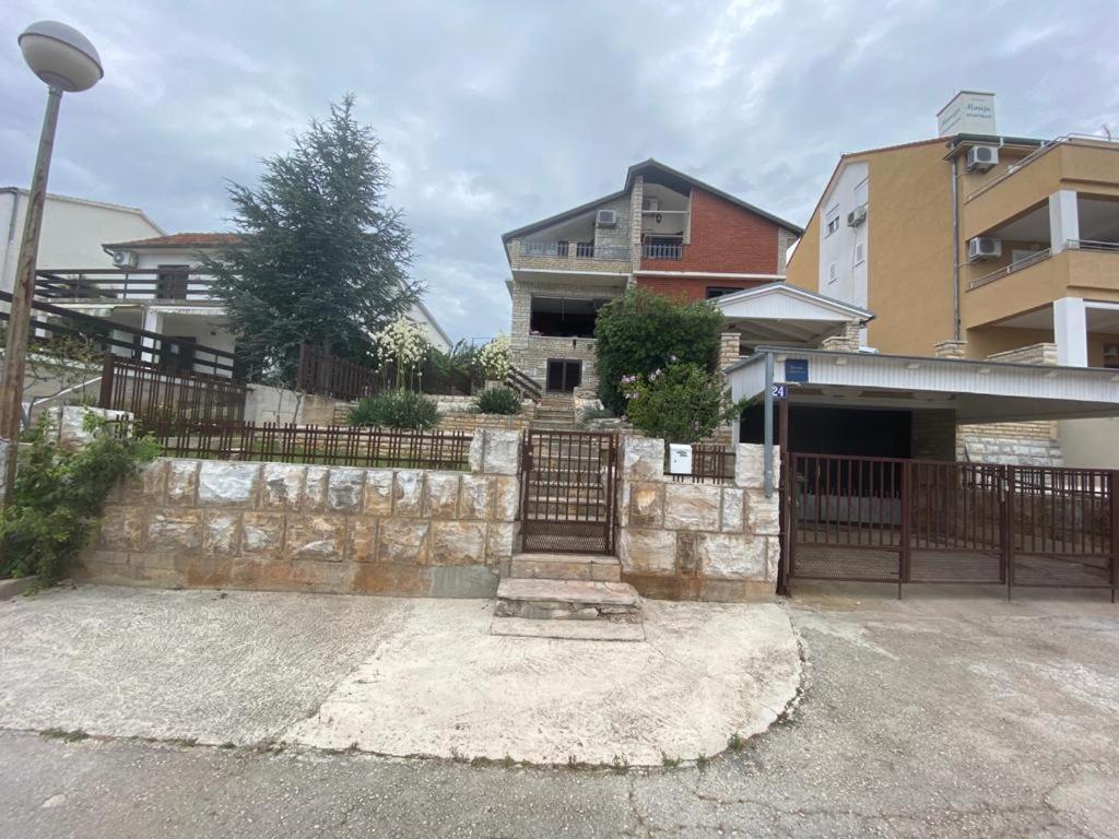 Apartments Maricic 斯维蒂佩塔 外观 照片